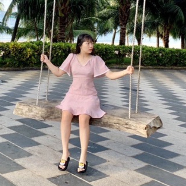 Pass váy hồng daisy