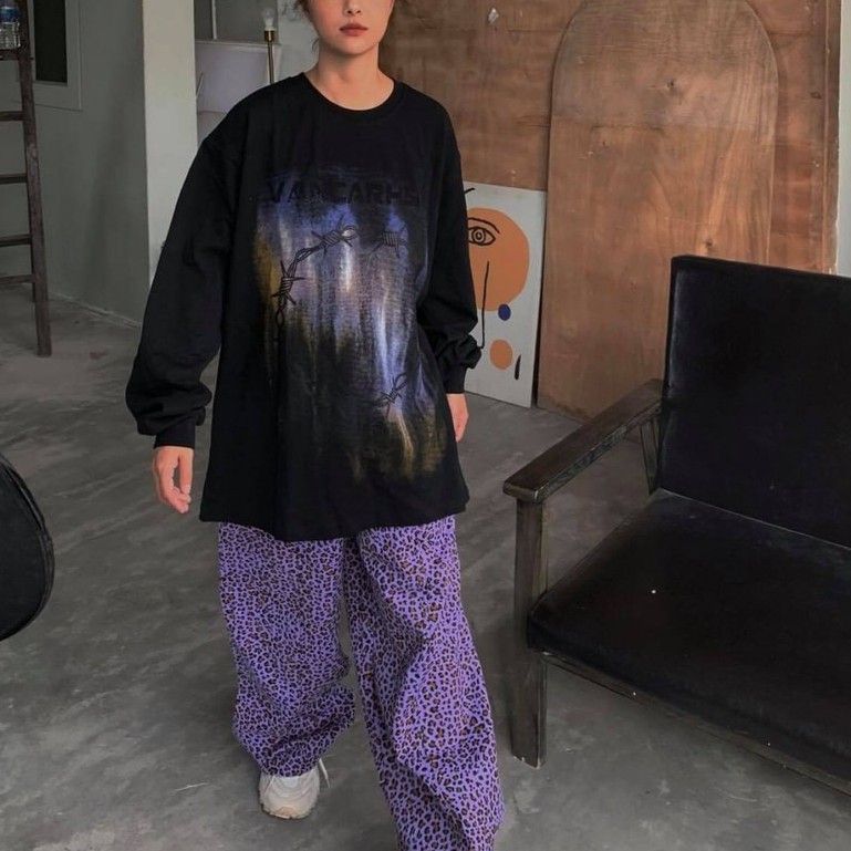 DECAO Áo pull vòng kẽm gai