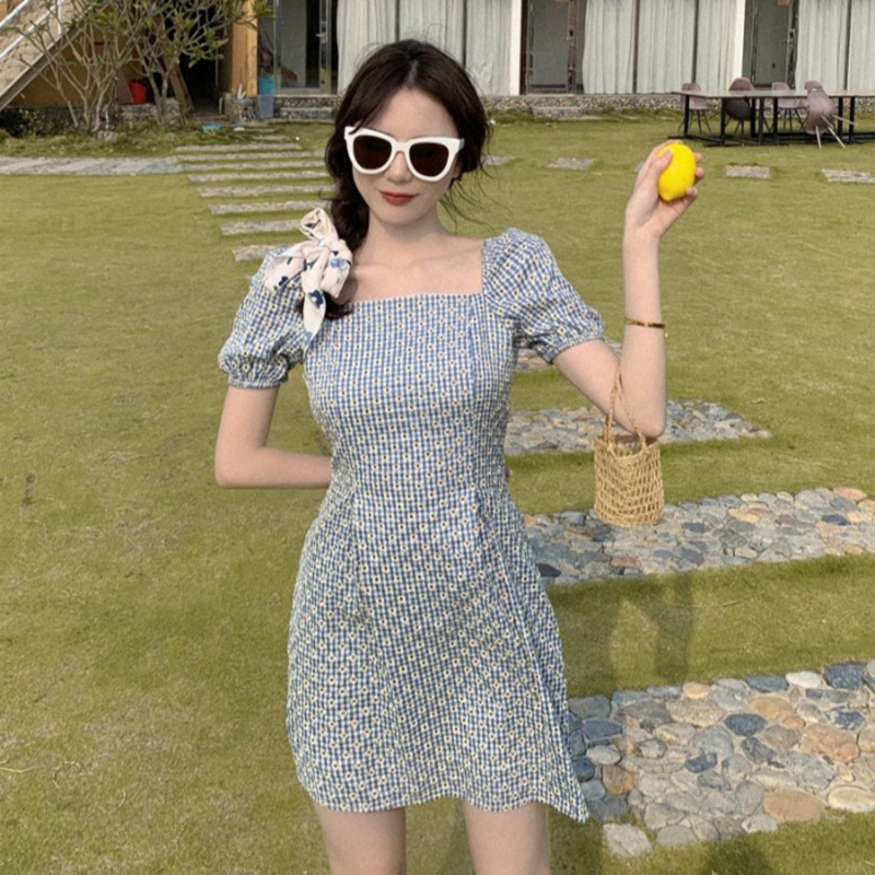 Đầm Cổ Vuông Họa Tiết Hoa Cúc Phong Cách Retro Pháp Cho Nữ | BigBuy360 - bigbuy360.vn