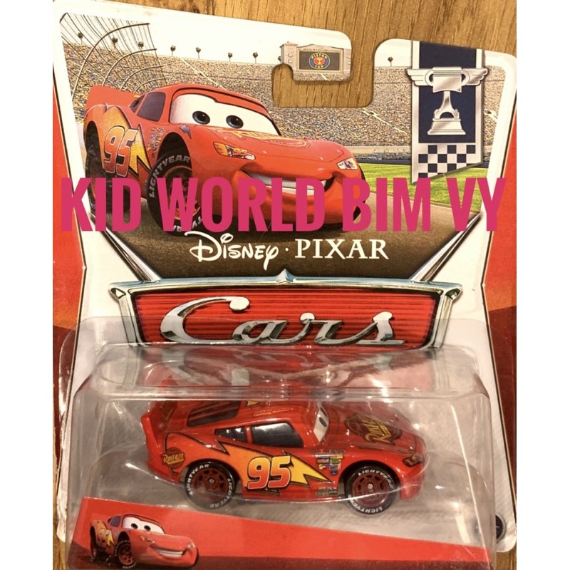 Xe mô hình Disney McQueen Cars W1938 Y7214. Tỷ lệ 1:55.