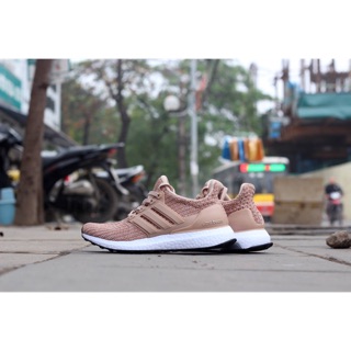 Giày ultra boost hồng nude