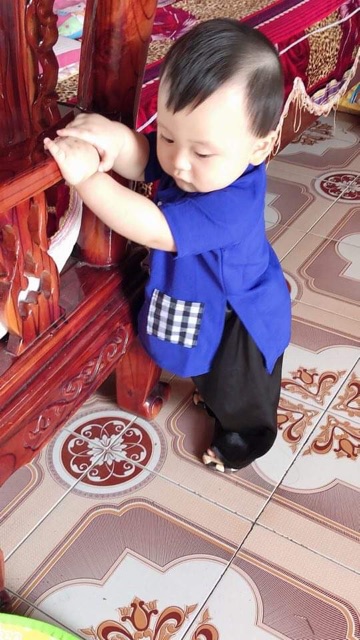 Áo Bà ba bé trai kèm khăn