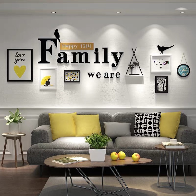 Mô hình trưng bày decor trang trí Khung hình hình treo tường Family kèm đồng hồ