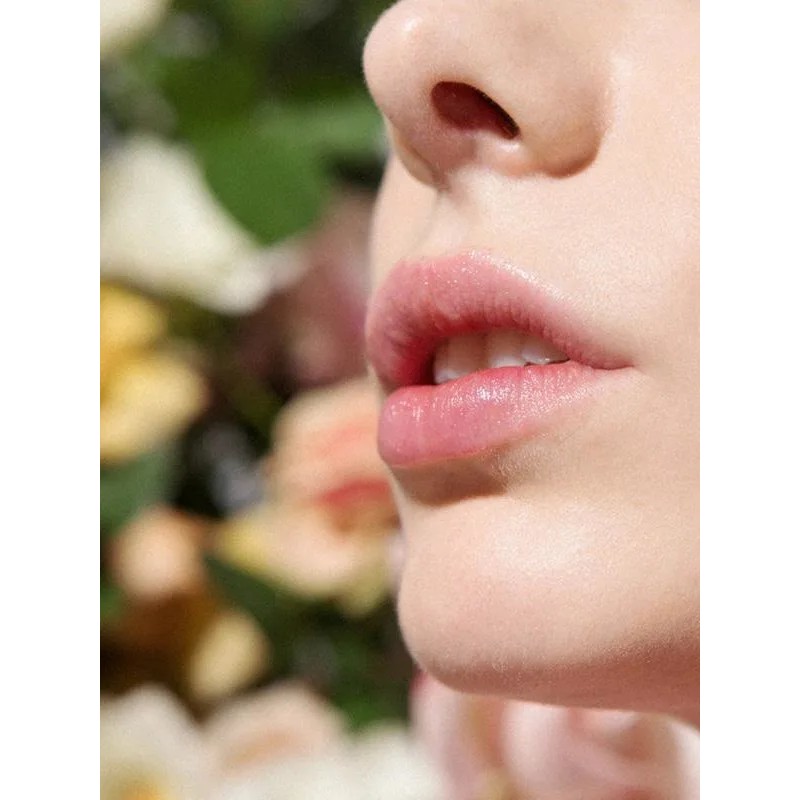 Son dưỡng Glossier Balm Dotcom