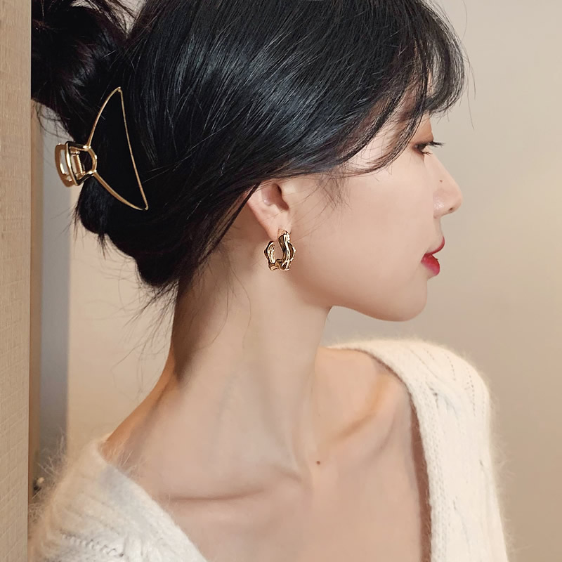 Bông Tai Hình Chữ C Màu Vàng Kim Phong Cách Hàn Quốc Cổ Điển Thời Trang Cho Nữ
