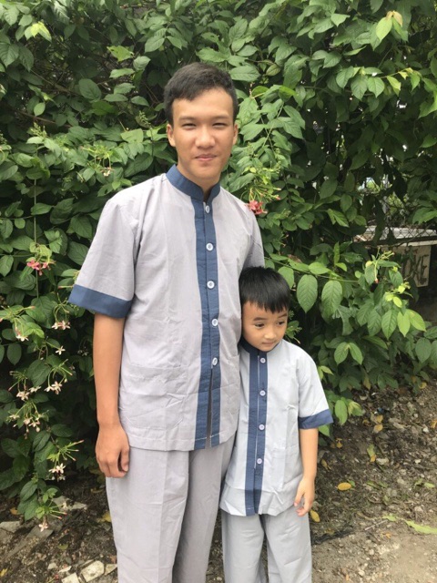ĐỒ LAM ĐI CHÙA # Lãnh tụ phối bé