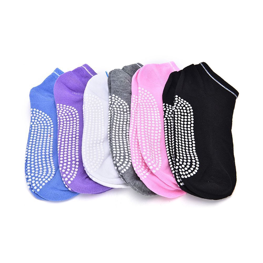 Đôi tất cotton thể thao cổ thấp chống trượt cho nữ