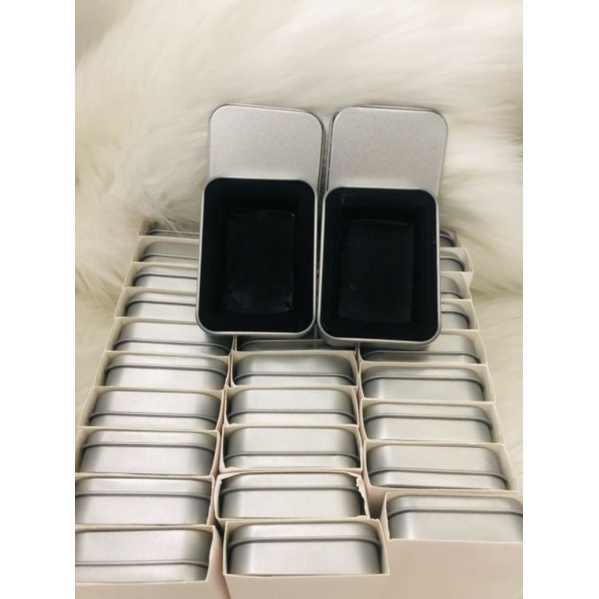 Hộp Thiếc Zippo, hộp đựng và bảo quản Zippo: có lót nhung min tránh móp, xước Zippo, quẹt.