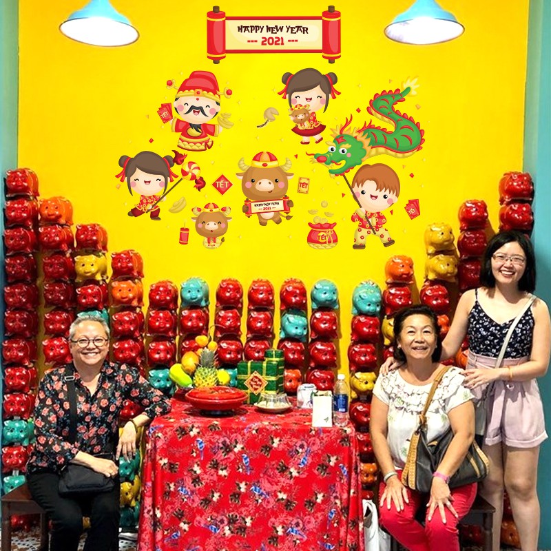 Hình Dán Vui Chơi Ngày Tết | Decal Dán Tường Trang Trí Quán Cafe, Quán Nail, Phòng Spa, Dán Phòng Ngủ, Phòng Khách