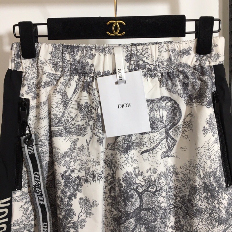 Chân váy xoè nữ dáng dài in hoạ tiết dior CD