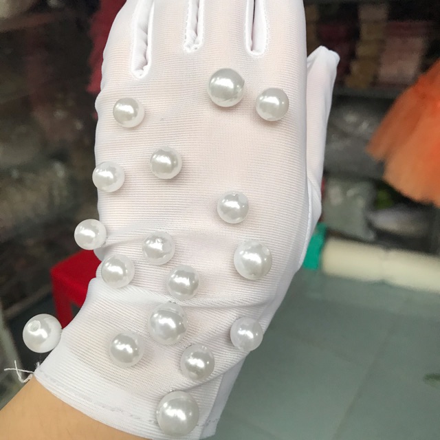 Găng tay, bao tay cô dâu đính ngọc trai