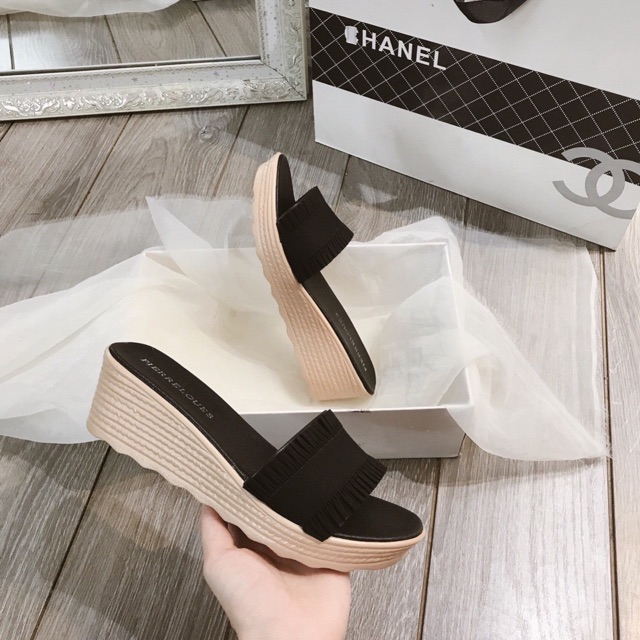 DÉP XUỒNG NỮ BẢN NGANG NHÚM SIÊU ĐẸP
