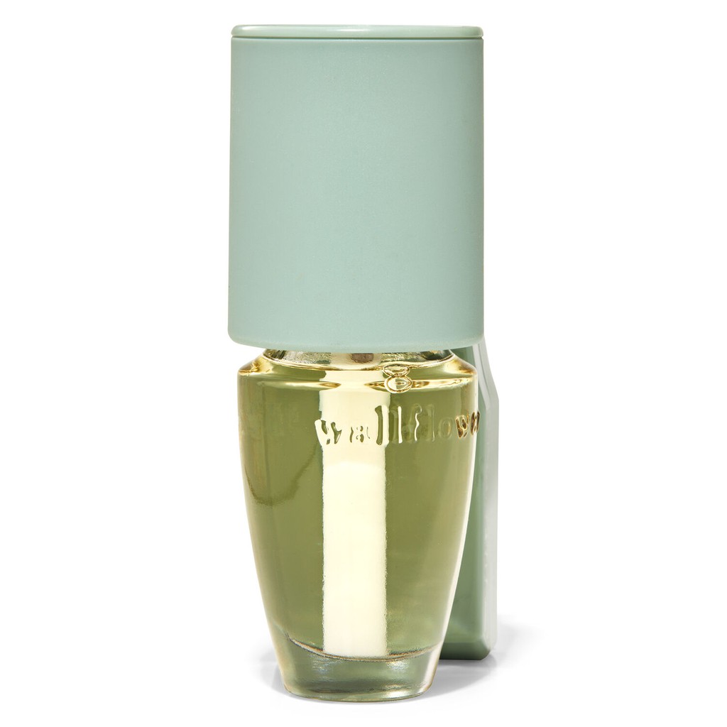 Máy cắm xông tinh dầu Bath and Body Works Wallflowers Scent Control Plug