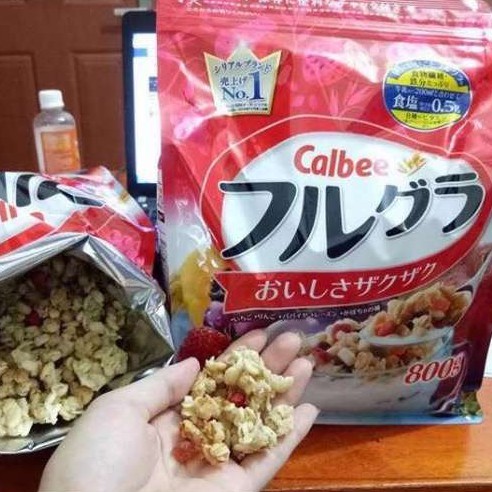 [Mã GROSALEHOT giảm 8% đơn 250K] Ngũ cốc trái cây Calbee đủ 8 vị ngon tuyệt - Nhật Bản ( Mẫu mới 2020 ) | BigBuy360 - bigbuy360.vn