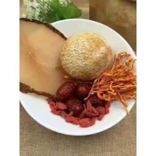 Ốc biển khô nấu canh