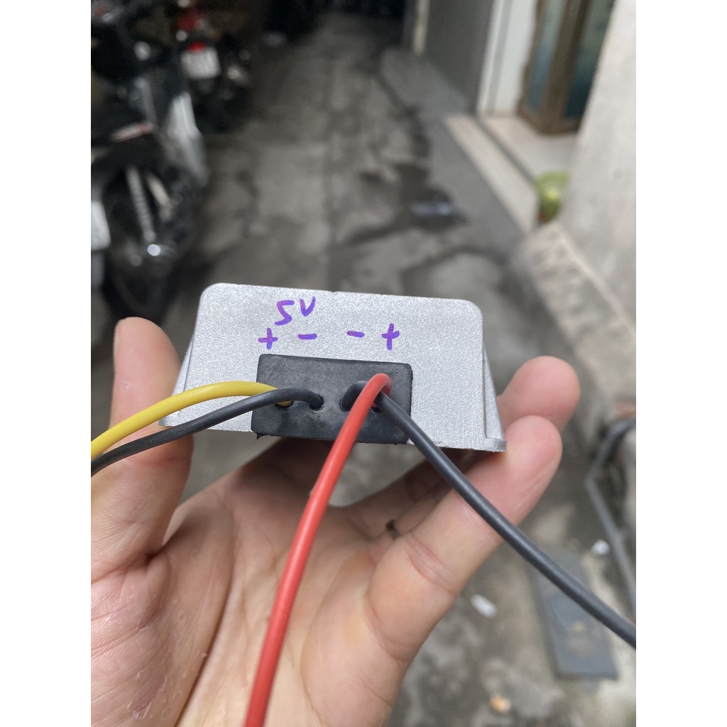 Thiết bị chuyển đổi nguồn điện DC 12V xuống DC 5V 20A chống nước