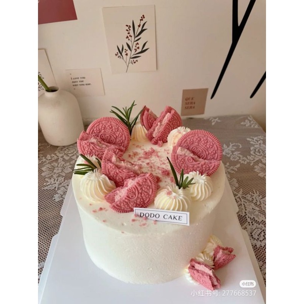 Bánh oreo hồng nhân bưởi