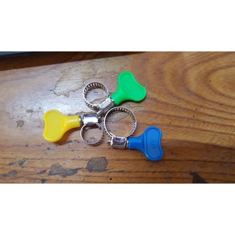 Đai xiết inox có sẵn tay nhựa các cỡ 16 20 27 42 76