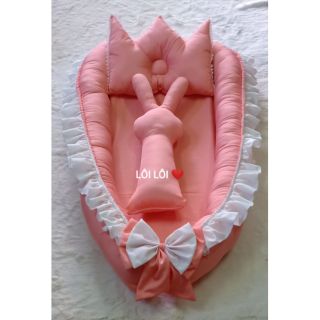 Nôi vải, gối và thỏ ôm cho bé yêu😍