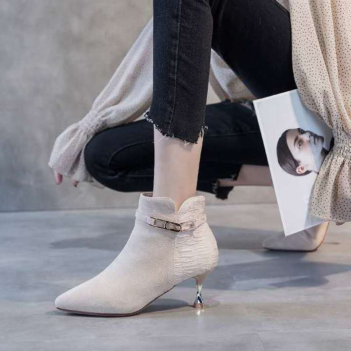 Giày bốt cao gót cổ tháp mũi nhọn phối khóa kéo thời trang thu đông 2021 cho nữ | BigBuy360 - bigbuy360.vn
