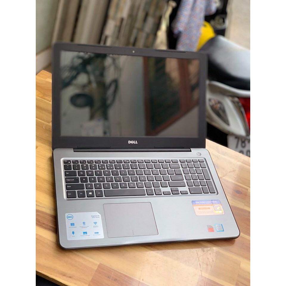 Máy Tính Laptop Dell Inspiron N5567 (Core Kaby lake I5-7200U, Ram 8GB, HDD 1000GB, VGA Radeon R7 M445 2GB) New 99%