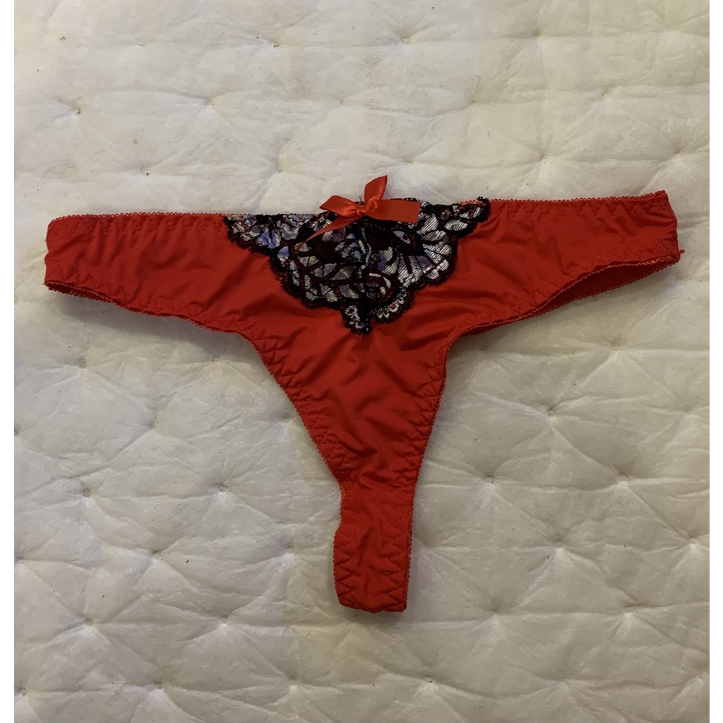 BỘ ÁO QUẦN LÓT NỮ THỜI TRANG CHẤT LƯỢNG CAO QUẢNG CHÂU MÀU ĐỎ, SIZE : 38//T90