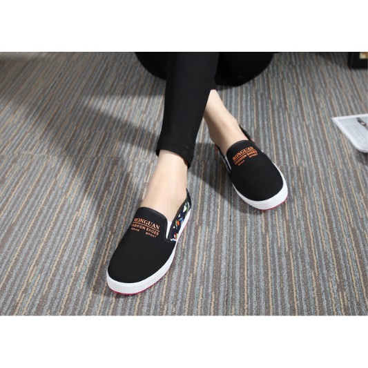 Slip on gót hoa kiểu dáng thời trang | BigBuy360 - bigbuy360.vn