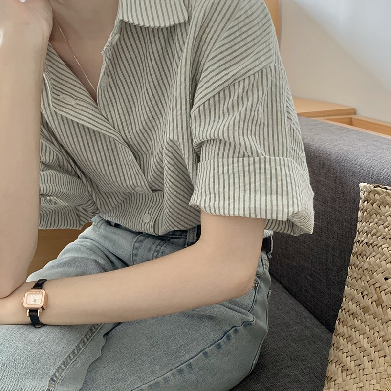 Áo sơ mi kiểu nữ Ngắn tay Kẻ sọc dọc nhỏ Retro Phong cách Cổ điển Vintage Hàn Quốca Áo sơ mi nữ Tay ngắn Thời trang | BigBuy360 - bigbuy360.vn