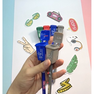 B7 Bút mực viết hình thùng rác