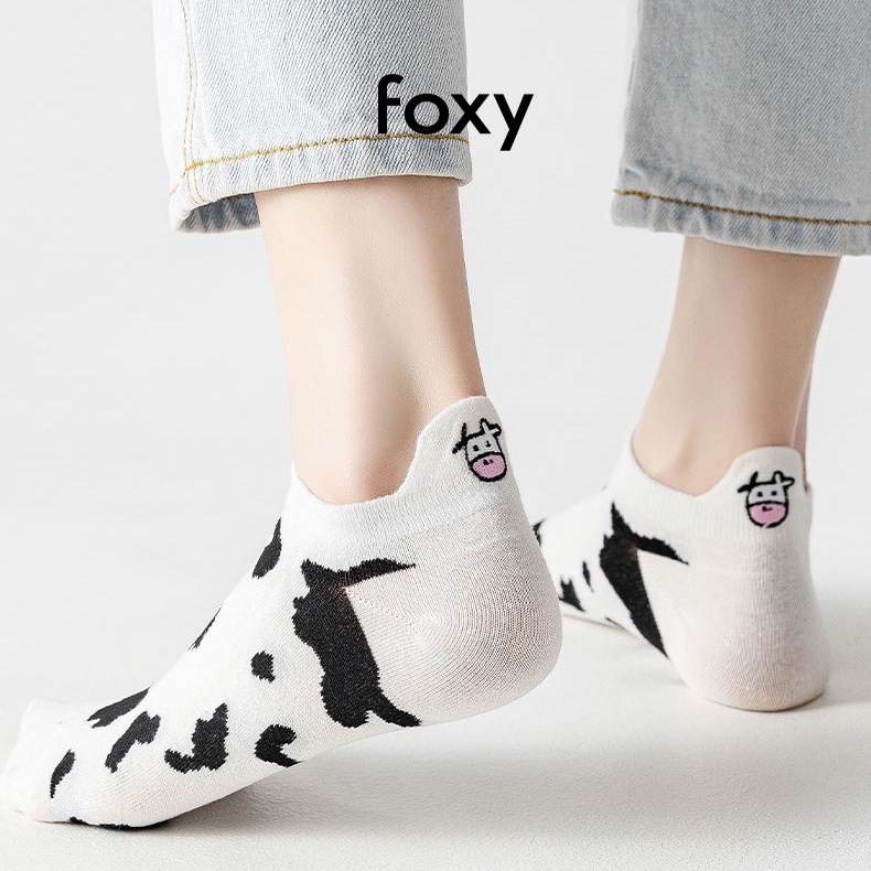 Tất Nữ Dễ Thương Hàn Quốc Foxy Cổ Ngắn Hoạ Tiết Bò Sữa Xinh Xắn - FOS005