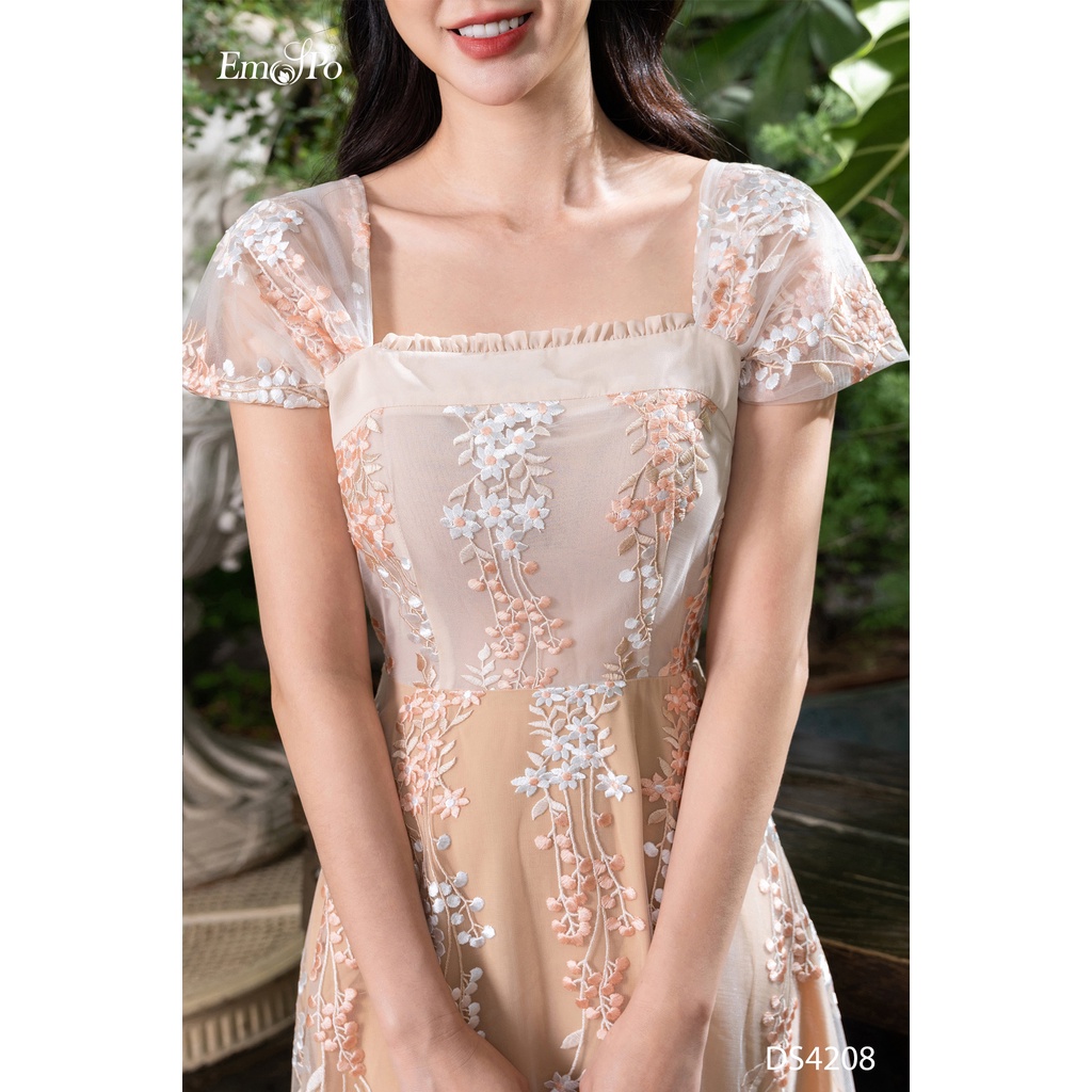 Đầm xòe cổ vuông, bèo vai, thêu hoa Emspo DS4029