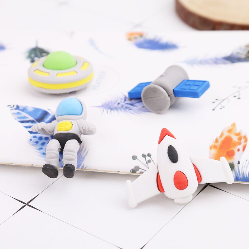 Set 4 Gôm Tẩy Hình Đĩa Bay Sáng Tạo Cho Trẻ Em