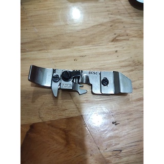 chân vịt máy vắt sổ 4 chỉ công nghiệp