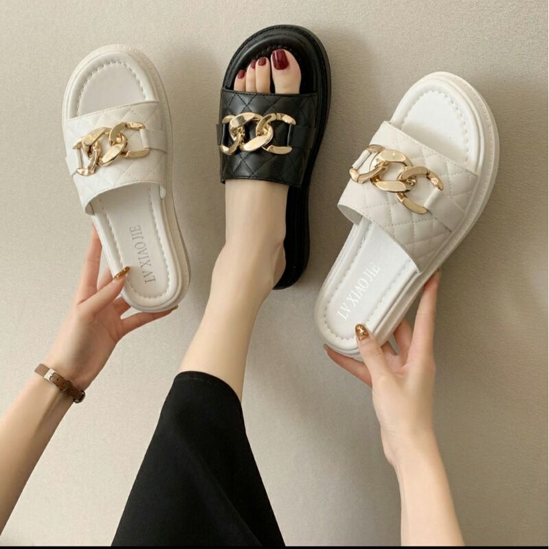 Dép Bánh Mì Nữ Quai Ngang Bản Dây Xích To Cá Tính Đế PU Siêu Nhẹ 3P Da Mềm Cực Êm