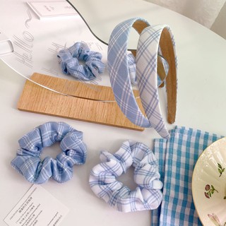Set scrunchies vải và bờm caro xanh trắng
