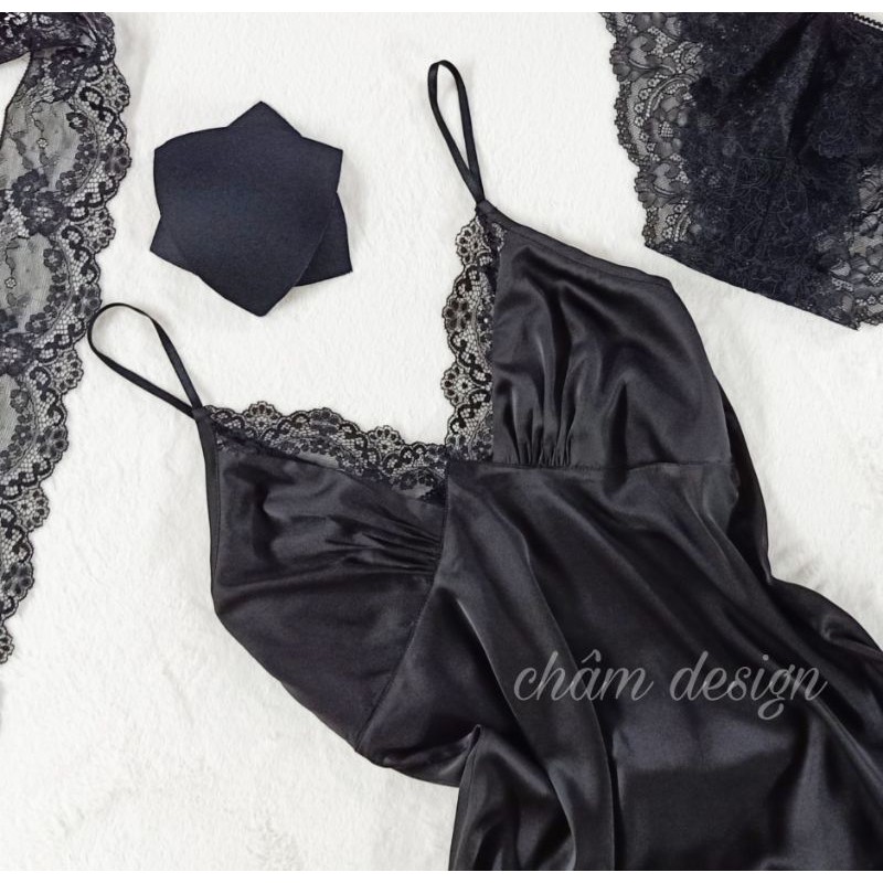 Váy ngủ lụa satin đen pha ren 2 dây dáng dài chân ren( hàng thiết kế độc quyền )❤️ | BigBuy360 - bigbuy360.vn