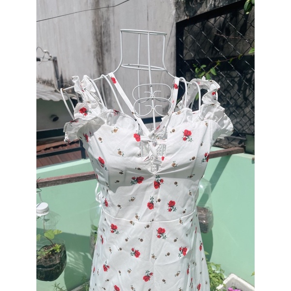 Đầm tiểu thư lolita Ulzzang hoạ tiết hoa hồng nhỏ