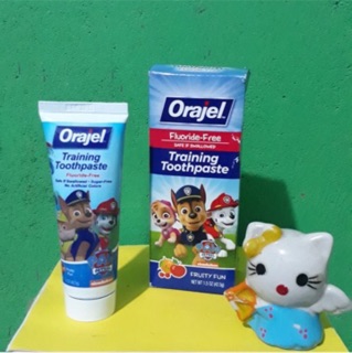 Kem đánh răng cho bé yêu Orajel