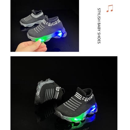 AMILA Giày Thể Thao One-Set Tất Dệt Kim Co Giãn Thoáng Khí Có Đèn LED Phong Cách Mới Mùa Hè Cho