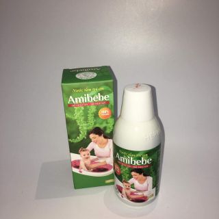 (NHẬP MÃ THUHNUOCT) NƯỚC TẮM THẢO MỘC HẾT RÔM SẢY CHO BÉ AMIBEBE 250ML
