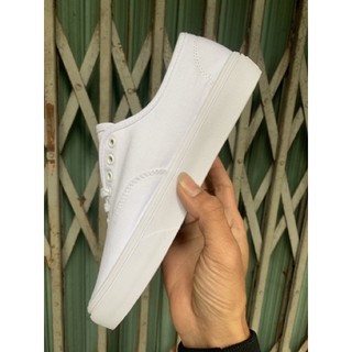 Giầy van.s cls trắng 11 ( full box + free ship )
