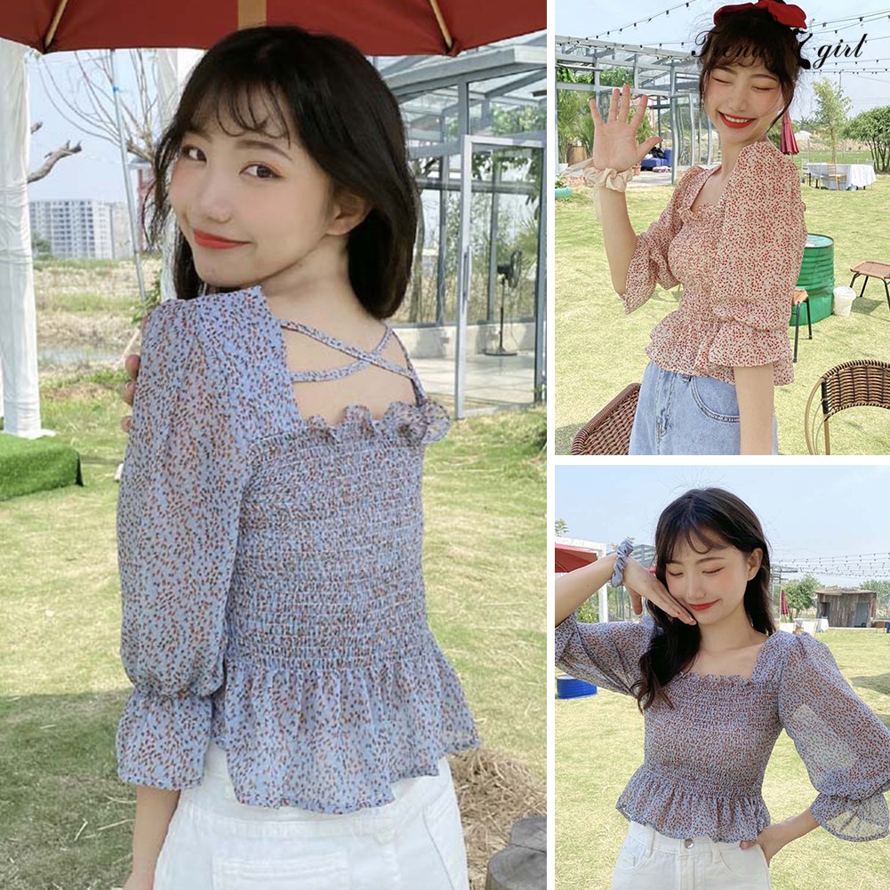 Áo Kiểu Tay Ngắn Cổ Vuông Hoạ Tiết Hoa Nữ Tính