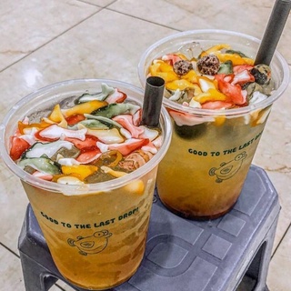 [100 ly nhựa] khổng lồ kèm nắp cao cấp ( size 900ml)