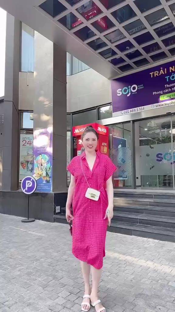 Váy Sơ Mi Đũi Kẻ Hồng Dáng Dài Hàng Đổ Shop | BigBuy360 - bigbuy360.vn