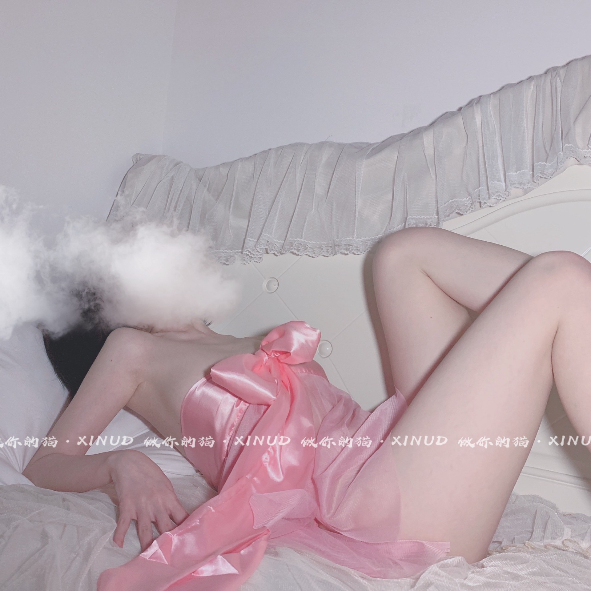 Set đầm ngủ phối lưới đính nơ + quần lót lọt khe quyến rũ cho nữ | BigBuy360 - bigbuy360.vn