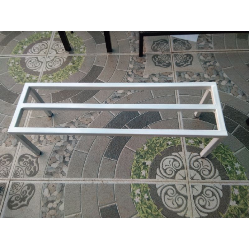 Kệ sắt kê chậu cây - hoa Dài 70cm, Rộng 15- 20cm. Chất liệu hộp thép vuông 14mmx14mm