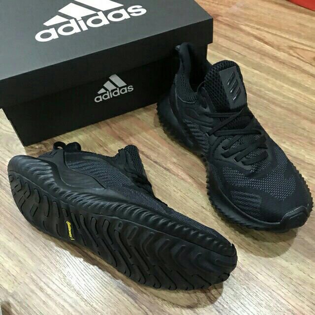 Giày thể thao sneaker Alphabounce Shoes 2019 mầu đen đế đen chất lượng mềm mịn siêu nhẹ