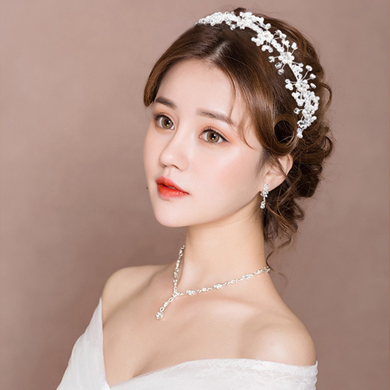 Vương miện cô dâu tạo hình hoa làm bằng tay