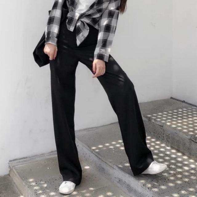 Quần ống rộng, quần culottes dáng suông khóa trước cúc lệch