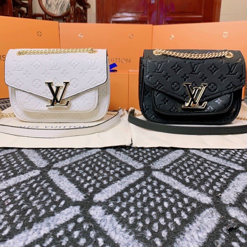 Túi LV mở nắp hộp nam châm vip nguyên seal hai màu size 22